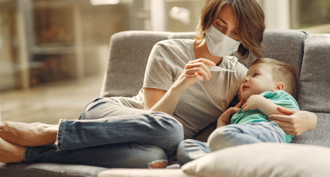 Todo lo que debes saber sobre la neumonía, la enfermedad grave que se confunde con la gripe