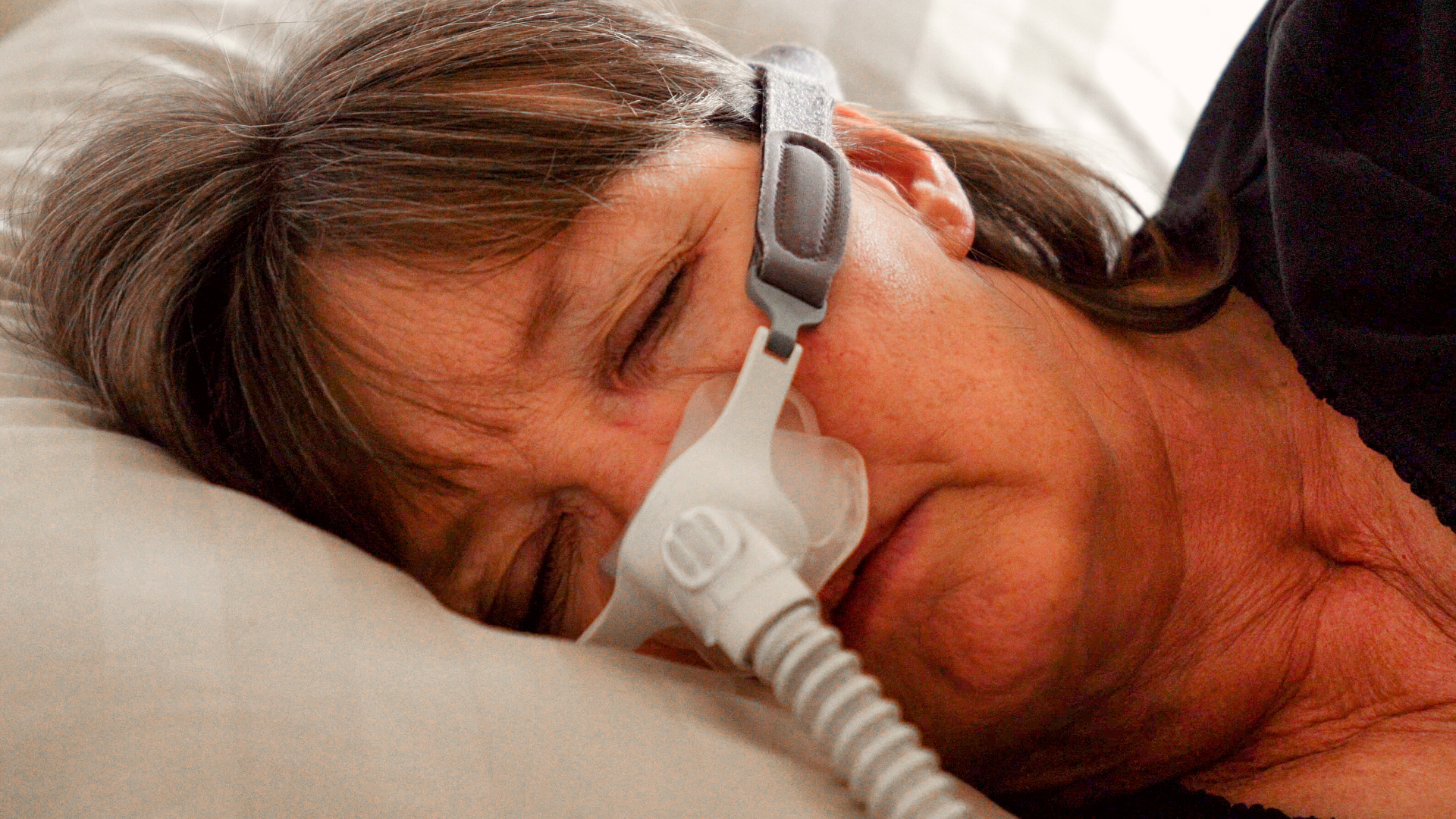 Cómo limpiar el dispositivo de la apnea del sueño